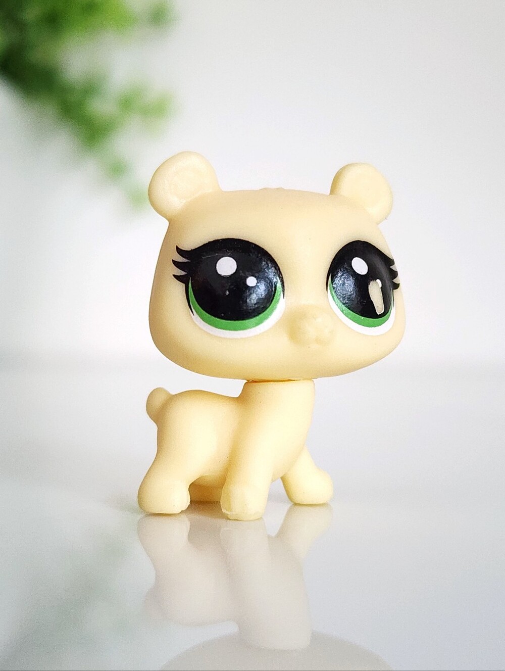Littlest Pet Shop LPS Mini Bear Cub Figure #3632A Cream Yellow Green Eyes 1.25"